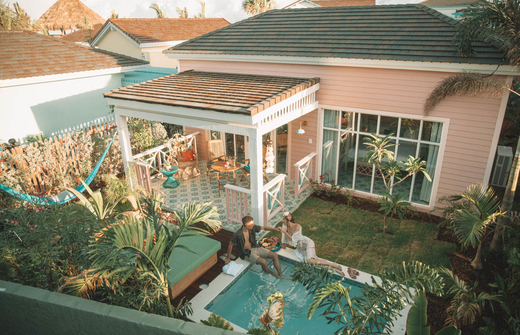 couple sitting at pool of the plunge pool casita 
