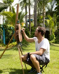 Armando Goedgedrag live painting session in the garden